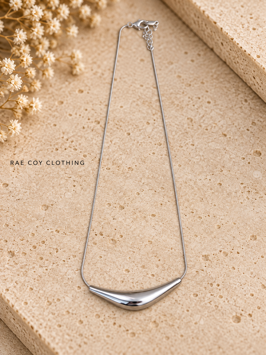 18K Gold Non-Tarnish
Curve Sweater Necklace Silver or Gold Stainless Steel - Final Sale